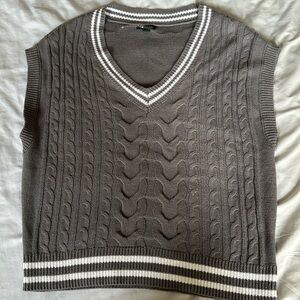 Oversized Grey Sweater Vest
